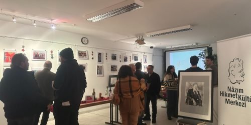 Nato'ya Karşı Sergi Münih